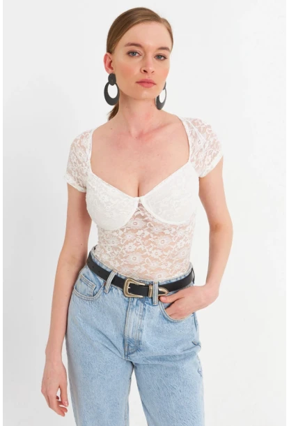 Kadın Ekru Kalp Yaka Tül Crop Bluz TPG05