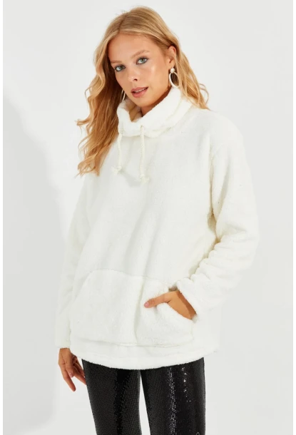 Kadın Ekru Kanguru Cep Peluş Sweatshirt Q978