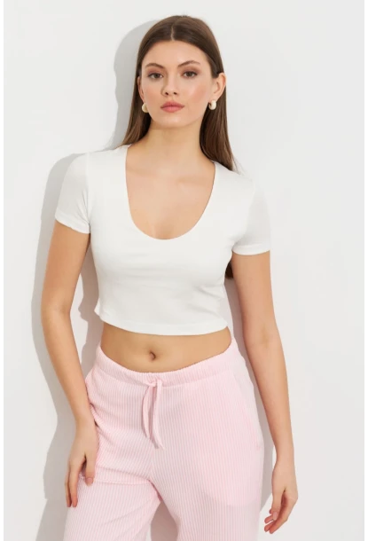 Kadın Ekru V Yaka Crop Bluz TOP101