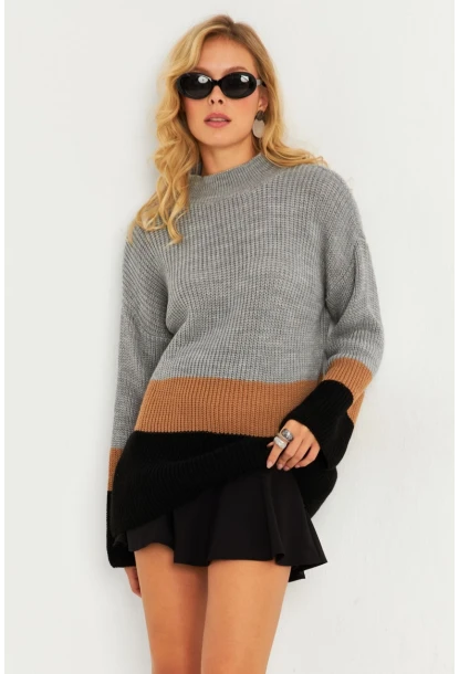 Kadın Gri Renk Bloklu Kazak YV277