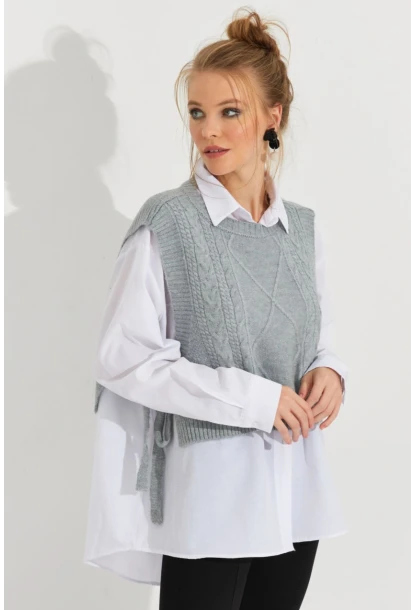 Kadın Gri Yanları Bağlamalı Süveter YV210