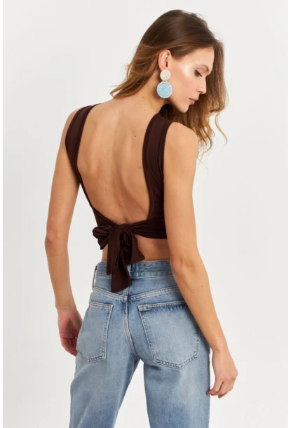 Kadın Kahverengi Sırt Bağlamalı Crop Bluz EY2733