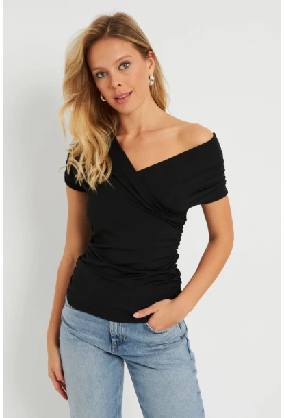 Kadın Kruvaze Büzgülü Bluz Siyah EY2725