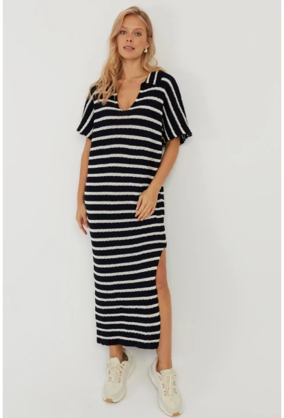 Kadın Lacivert-Ekru Ajurlu Triko Midi Elbise YZ622