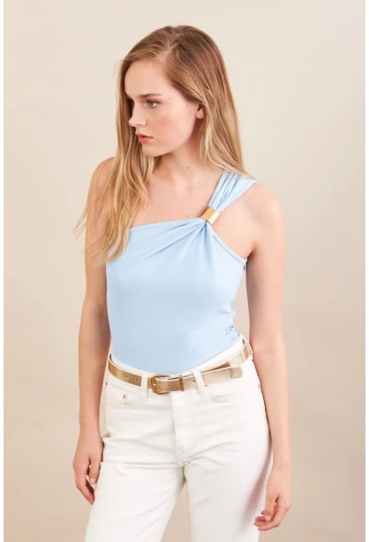 Kadın Mavi Asimetrik Aksesuarlı Bluz FRY2311