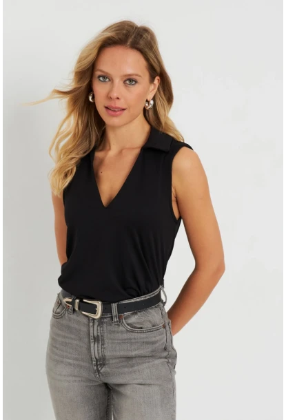 Kadın Polo Yaka Bluz Siyah AYD276