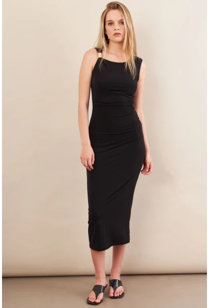Kadın Siyah Aksesuarlı Büzgülü Midi Elbise İRE102