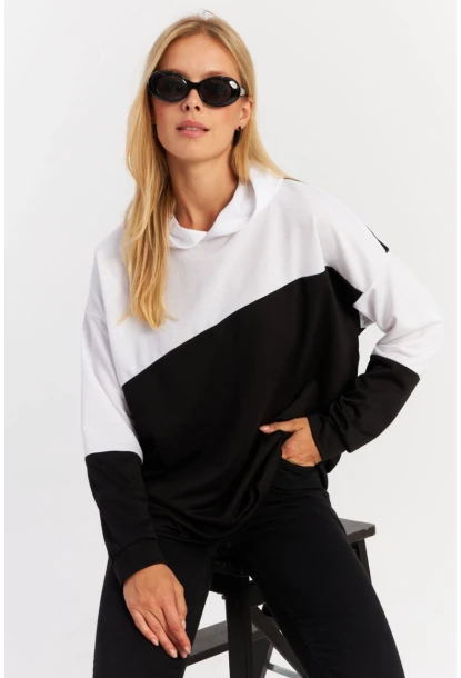 Kadın Siyah-Beyaz Renk Bloklu Kapüşonlu Sweatshirt DA148
