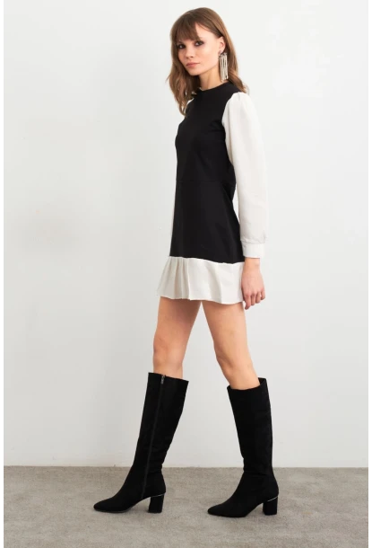 Kadın Siyah-Beyaz Renk Bloklu Mini Elbise HOR0052