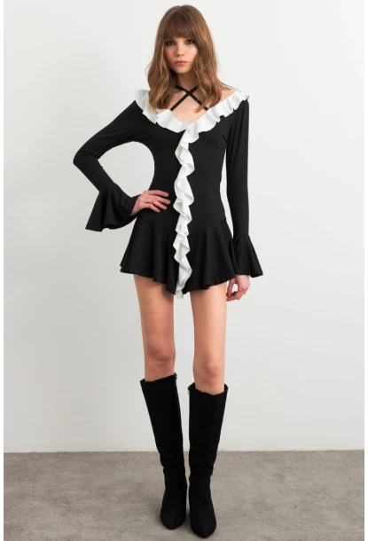 Kadın Siyah-Beyaz Volanlı İspanyol Kol Mini Elbise DCF108