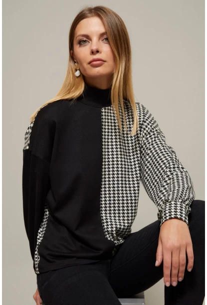 Kadın Siyah-Beyaz Yarım Balıkçı Kazayağı Desen Bluz Yİ2037