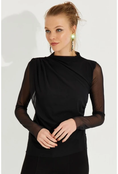 Kadın Siyah Büzgülü Drapeli Tül Bluz LPP1244
