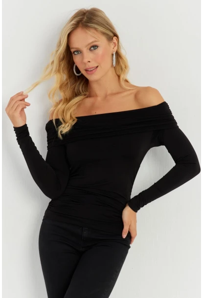 Kadın Siyah Büzgülü Madonna Bluz MON1119