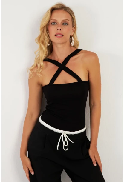 Kadın Siyah Çapraz Yaka Bluz EY2846