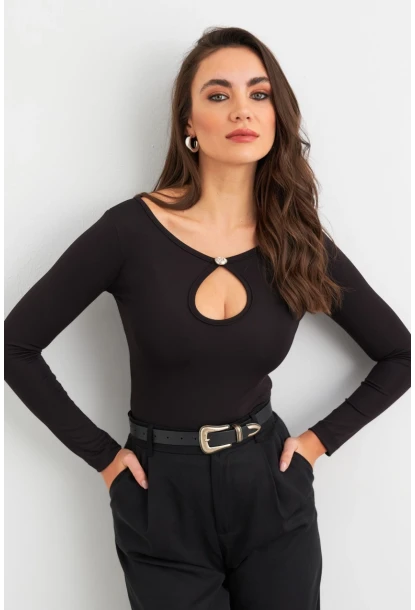 Kadın Siyah Düğme Detaylı Pencereli Bluz EY3026