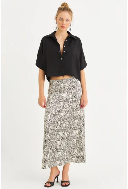 Kadın Siyah-Ekru Saten Midi Etek FİR1970
