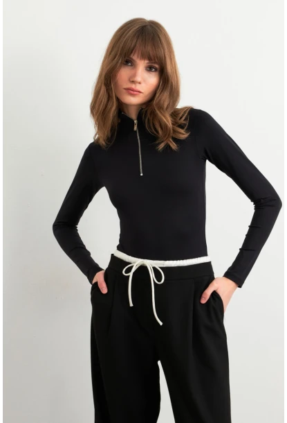 Kadın Siyah Fermuarlı Basic Body CY353