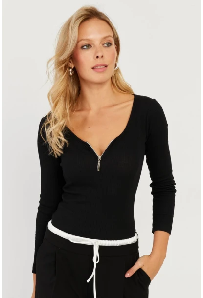 Kadın Siyah Fermuarlı Kaşkorse Bluz EY2713