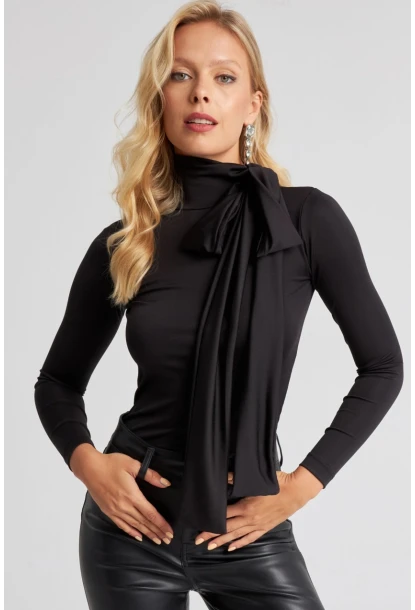 Kadın Siyah Fiyonklu Bluz MEY2670