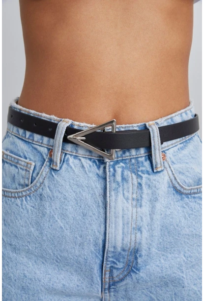 Kadın Siyah-Gümüş Üçgen Tokalı Kemer BE521