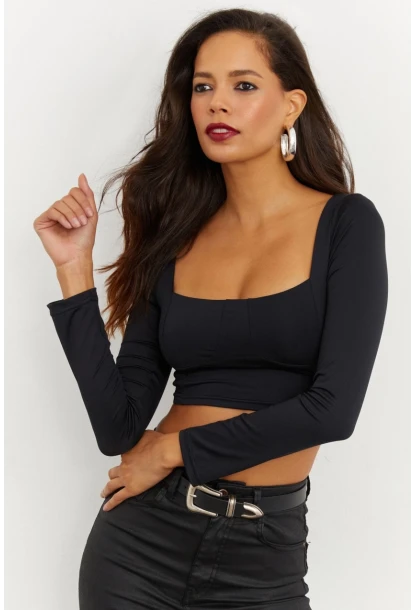 Kadın Siyah Kare Yaka Crop Bluz CG263
