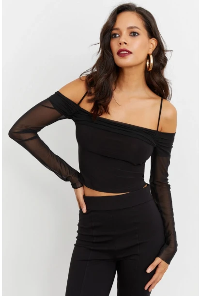 Kadın Siyah Kolları Tül Madonna Yaka Crop Bluz B1927