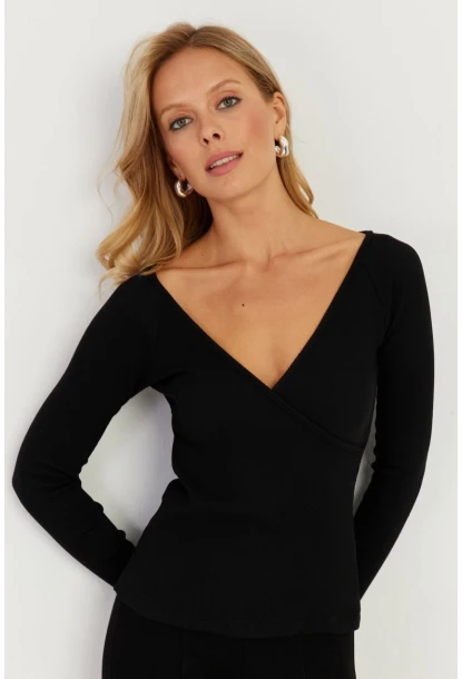 Kadın Siyah Kruvaze Kaşkorse Bluz EY2718