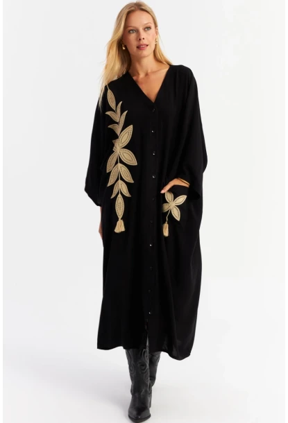 Kadın Siyah Nakışlı Cepli Maxi Elbise MALO13