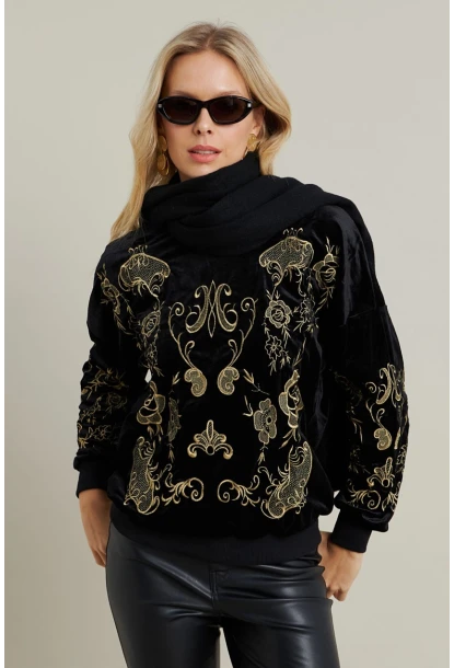 Kadın Siyah Nakışlı Kadife Sweatshirt MQS1229