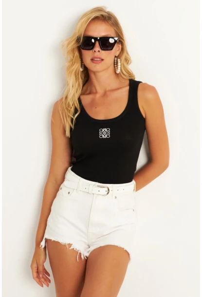 Kadın Siyah Nakışlı Kaşkorse Bluz MK17