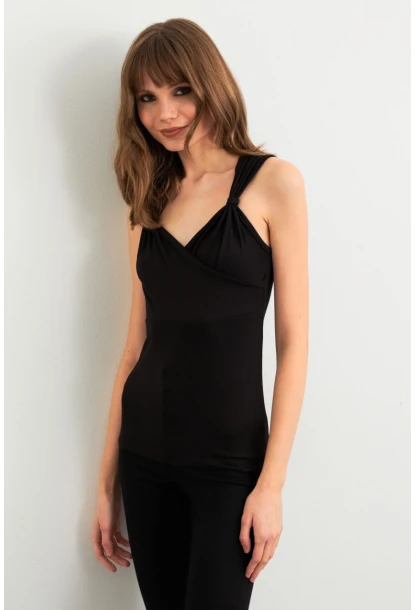 Kadın Siyah Omuz Büzgülü Kruvaze Bluz EY3039