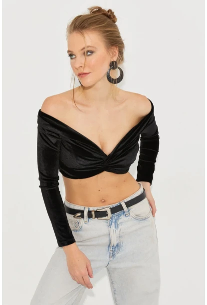 Kadın Siyah Önü Düğümlü Kadife Crop Bluz B2853