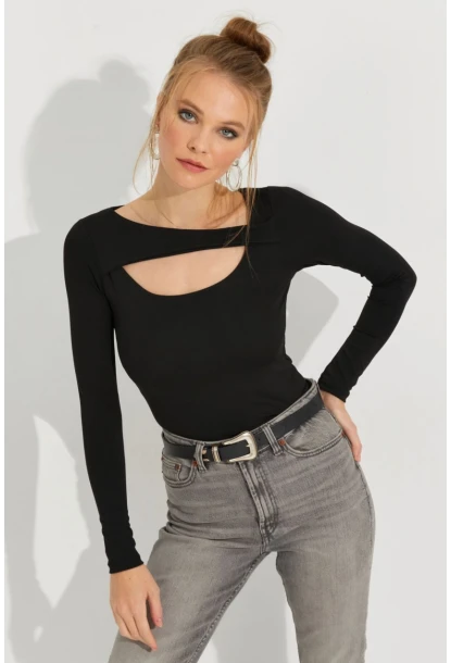 Kadın Siyah Pencereli Bluz CY438