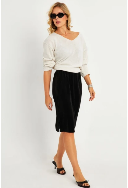 Kadın Siyah Pileli Beli Lastikli Etek TF06