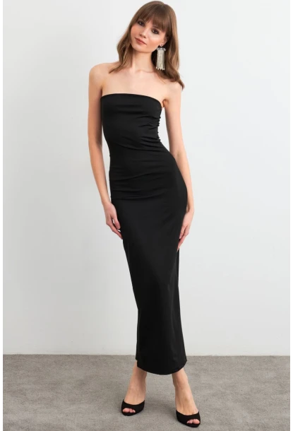 Kadın Siyah Straplez Yırtmaçlı Midi Elbise XC005