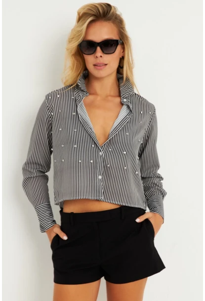 Kadın Siyah Taşlı Çizgili Kısa Gömlek ZER407