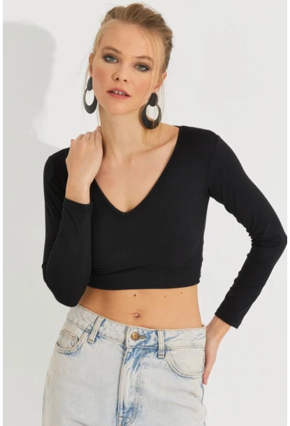 Kadın Siyah V Yaka Crop Bluz LPP1241