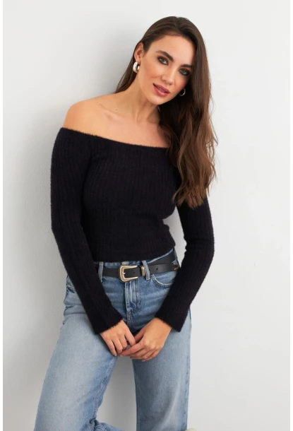 Kadın Siyah Yumuşak Dokulu Bluz SE7