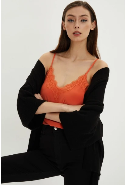 Kadın Turuncu Dantelli Atlet LPP5008