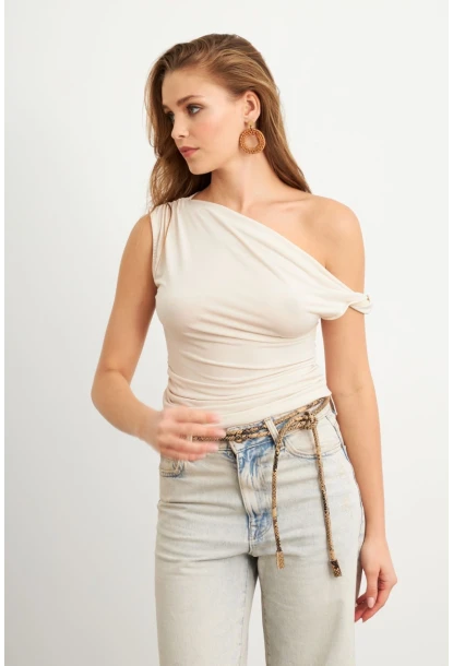 Kadın Vanilya Asimetrik Kol Bluz VA100