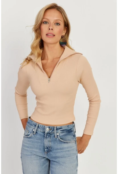 Kadın Vanilya Fermuarlı Kısa Bluz CY336