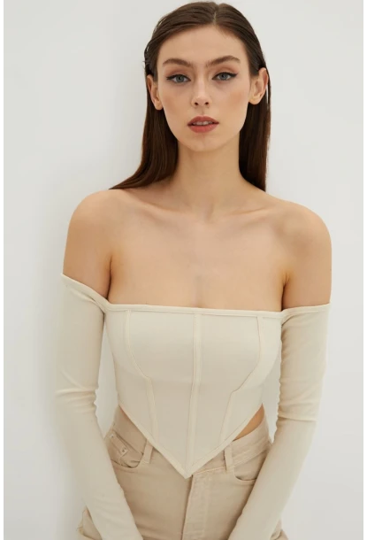 Kadın Vanilya Sırt Fermuarlı Crop Bluz B518