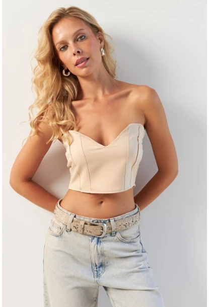 Kadın Vanilya Sırtı Gipeli Crop Bluz NH24754