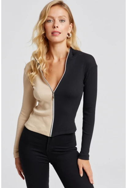 Kadın Vanilya-Siyah Renk Bloklu Kaşkorse Bluz EY2586