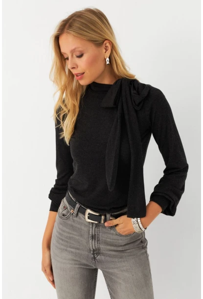 Kadın Antrasit Boyun Bağlamalı Bluz EY2993