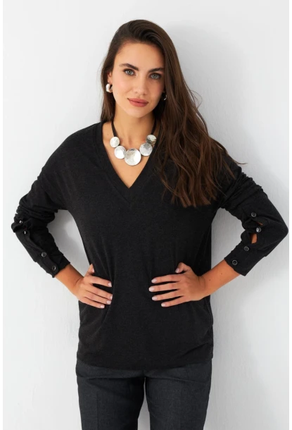 Kadın Antrasit Düğme Detaylı V Yaka Bluz MEY2982