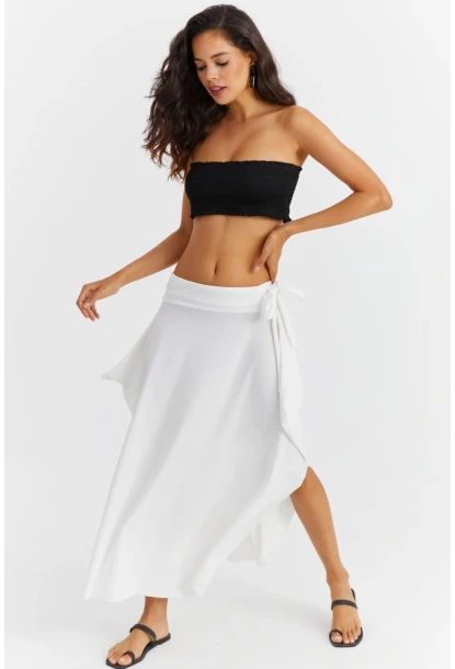 Kadın Beyaz Asımetrık Etek LV52