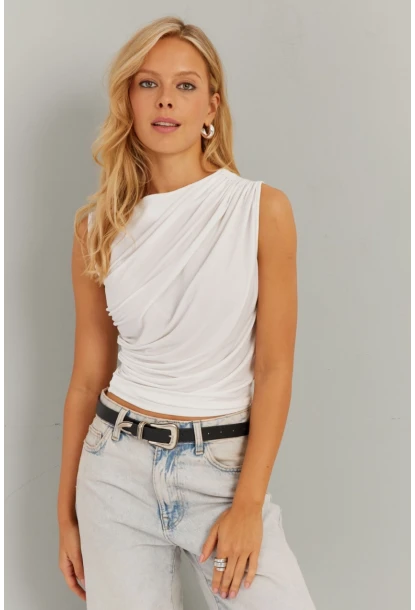 Kadın Beyaz Büzgülü Bluz YZ625