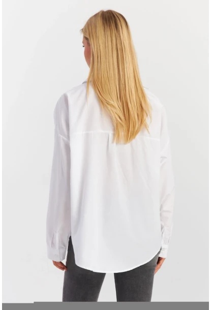 Kadın Beyaz Cepli Taşlı Gömlek ZER414