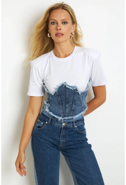 Kadın Beyaz Denim Bloklu Vatkalı  Bluz YZ636